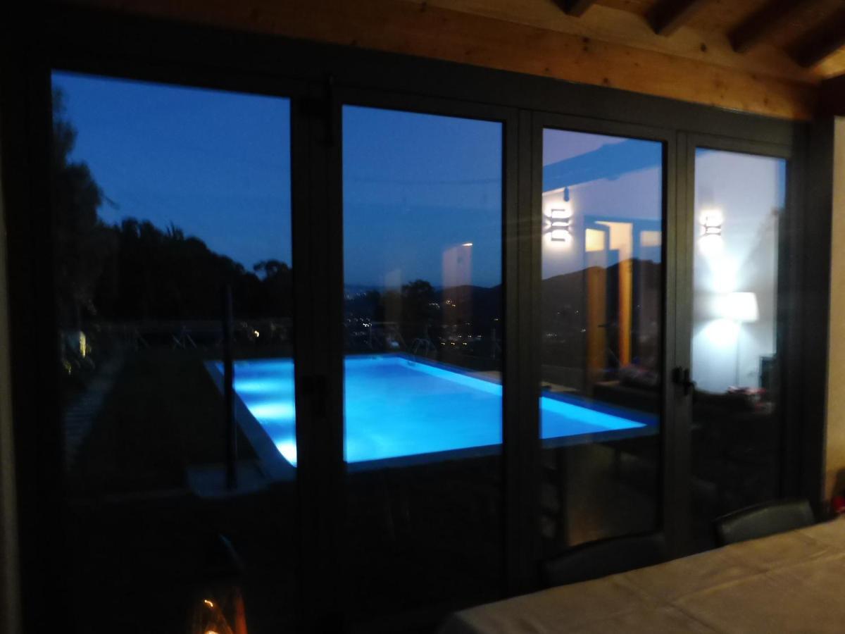 Holiday home The Pool House Longos
